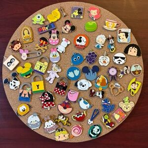 60 Disney themed Trading Pins. *read description!!!